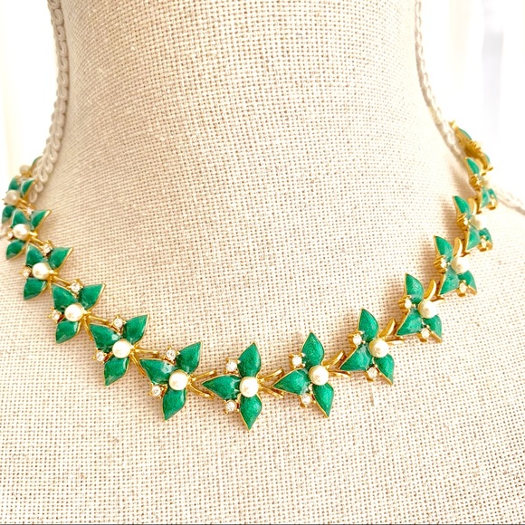 Anthropologie Jewelry - Green Garland Wreath Enamel Pearl Collar Vintage Rhinestone Necklace Cottagecore